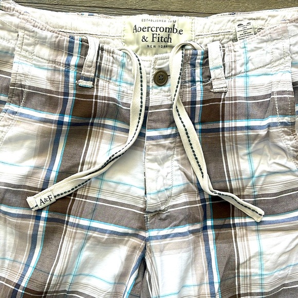 Mens Abercrombie & Fitch Blue/Tan Plaid 10β Cargo Shorts-32β Waist Rise 12β - Picture 2 of 9